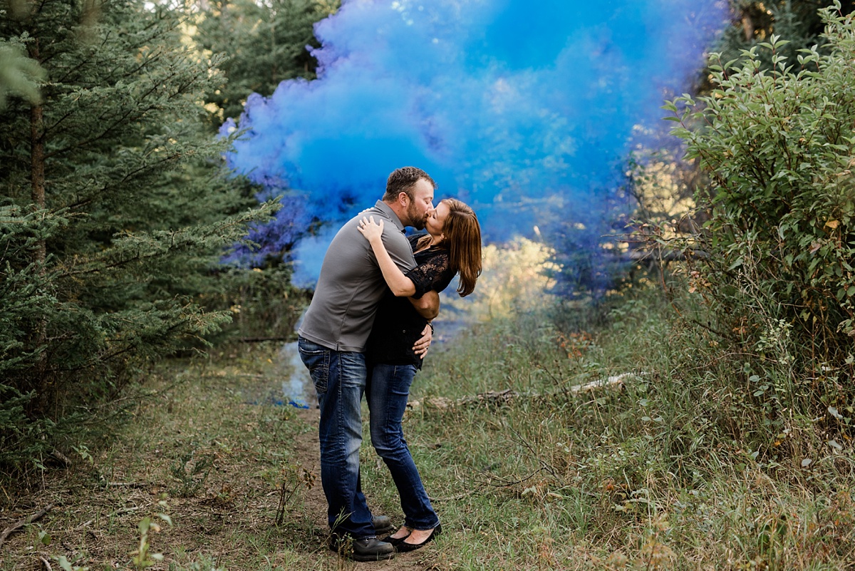 Forestburg engagement photos-smoke bomb-raelene schulmeister photography