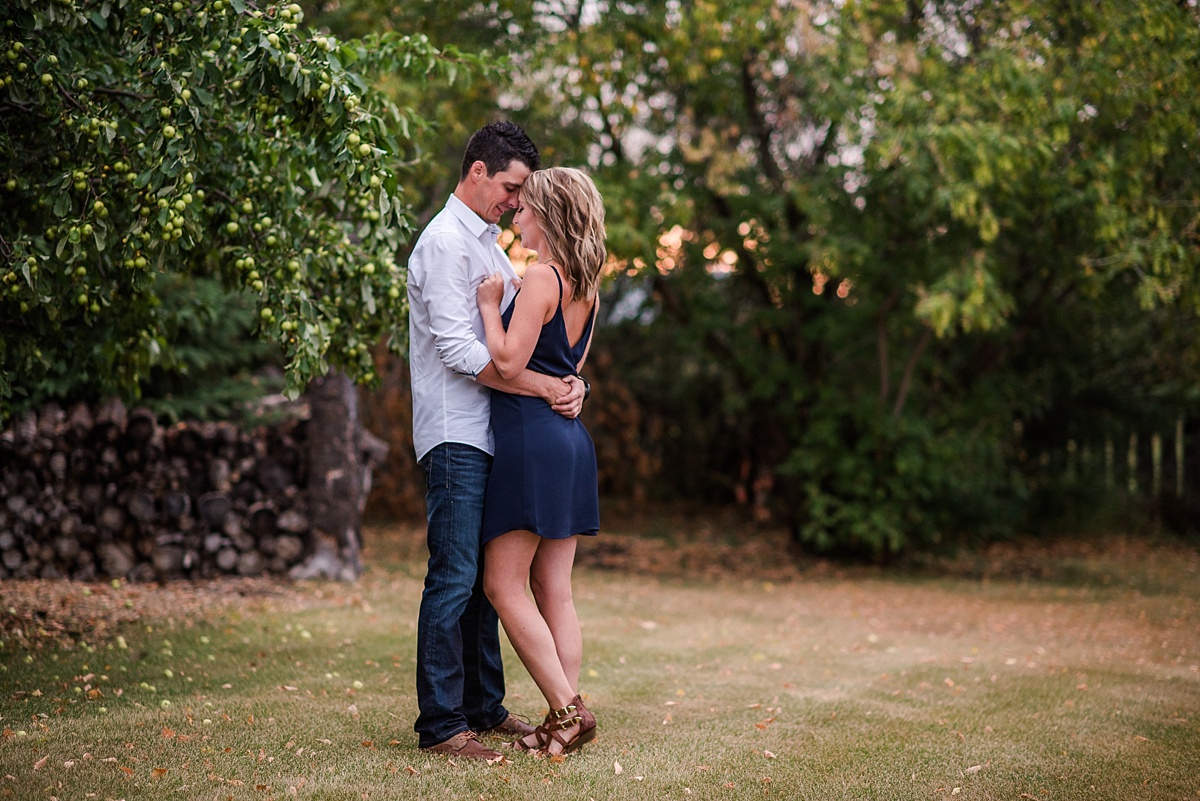 Outdoor Summer Engagement session | Red Deer | Alberta Photographers | Red Deer's best wedding photographers